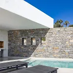 Avgi With Private Pool And Sea View Villa *