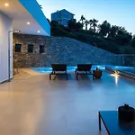Avgi With Private Pool And Sea View