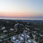 Villa Avgi With Private Pool And Sea View Rétino