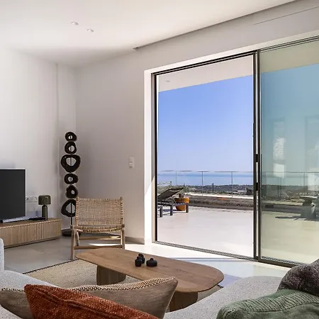 Вилла Avgi With Private Pool And Sea View Ретимно
