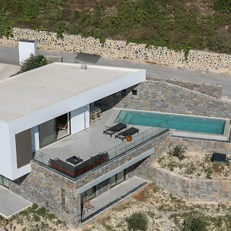 Villa Avgi With Private Pool And Sea View Rétino