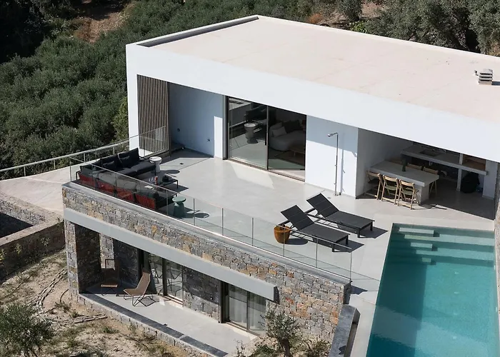 Avgi With Private Pool And Sea View Вілла *