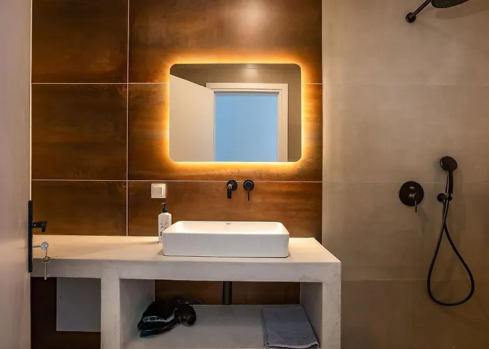 Avgi With Private Pool And Sea View فيلة